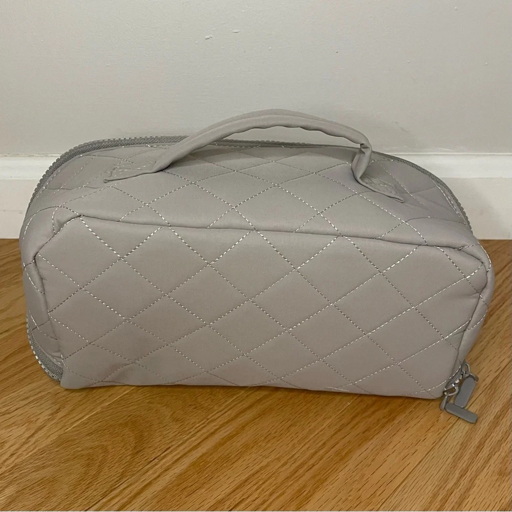 Quilted Travel Cosmetic Bag Set, Gray, NWOT